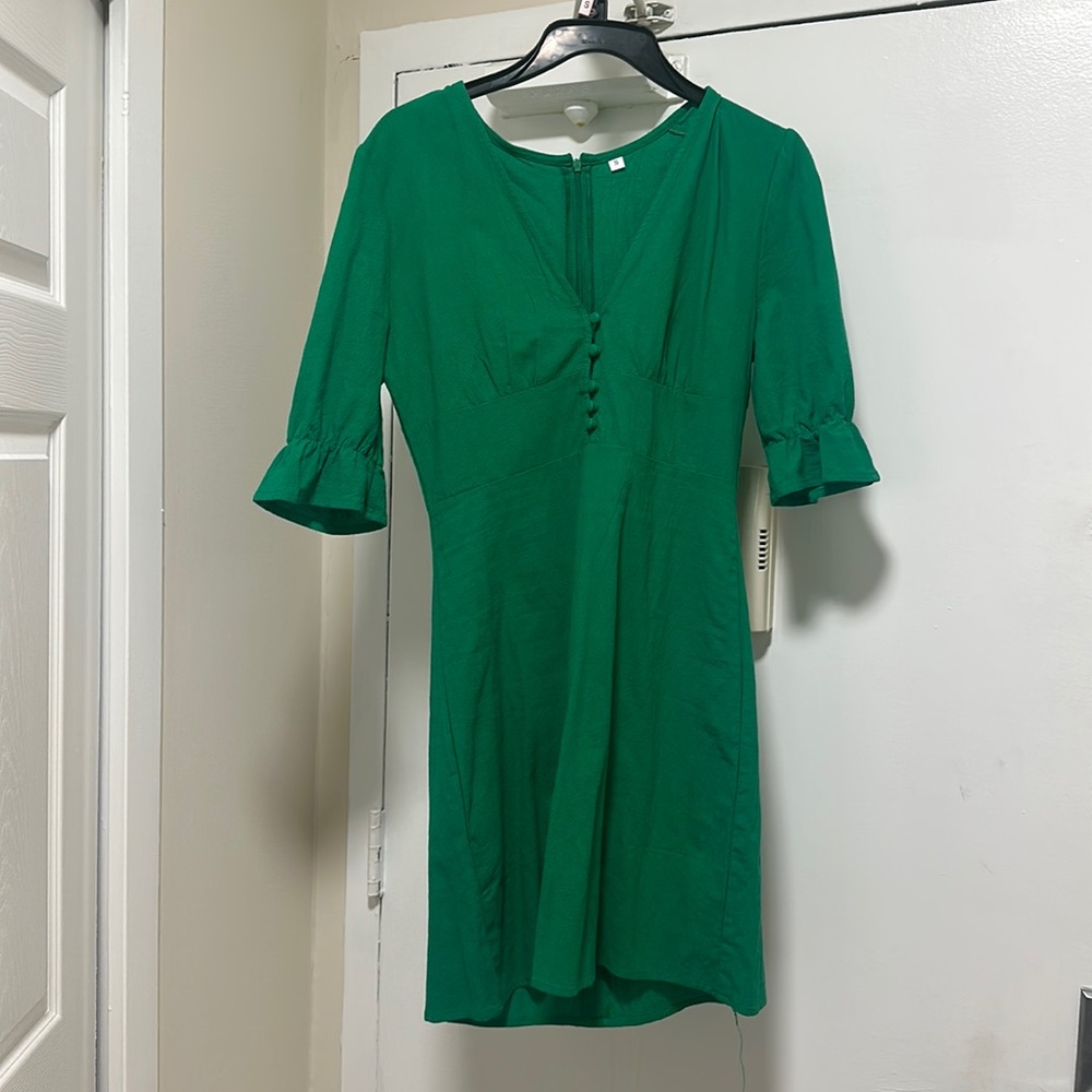 Green 3/4 Sleeve Dress (size small)